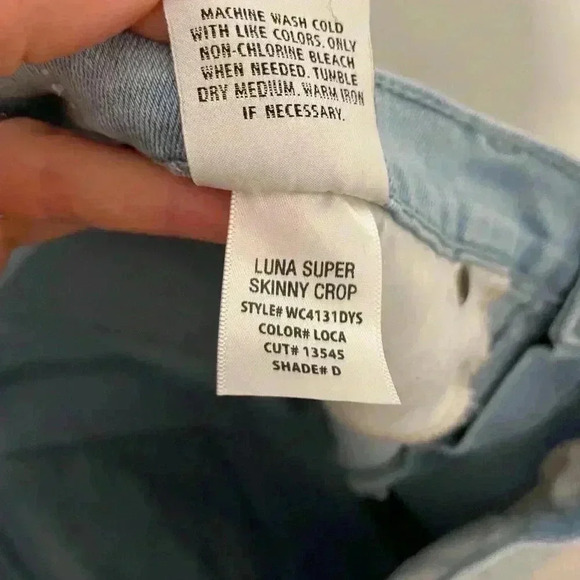 Hudson Light Wash Luna Cropped Super Skinny Silver Sequined Jeans Womens Size 32 - Picture 8 of 9